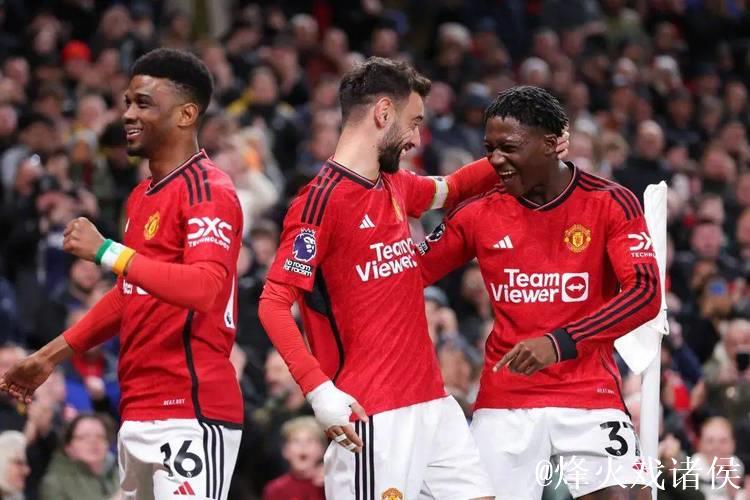 伯恩茅斯连续三季英超客战曼联均至少攻入3球，展现心得